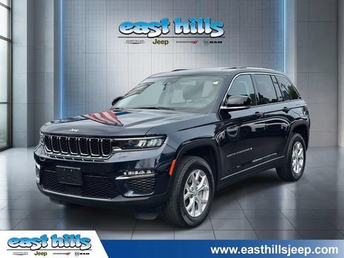 Used 2023 Jeep Grand Cherokee Limited AWD/4WD image 6