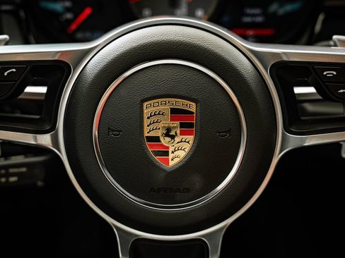 Certified 2021 Porsche Macan S AWD/4WD image 33