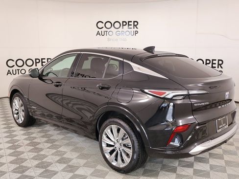 Used 2025 Buick Envista Avenir image 23