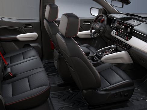 New 2026 GMC Canyon AT4X w/ LPO, Black Badging Package AWD/4WD image 31