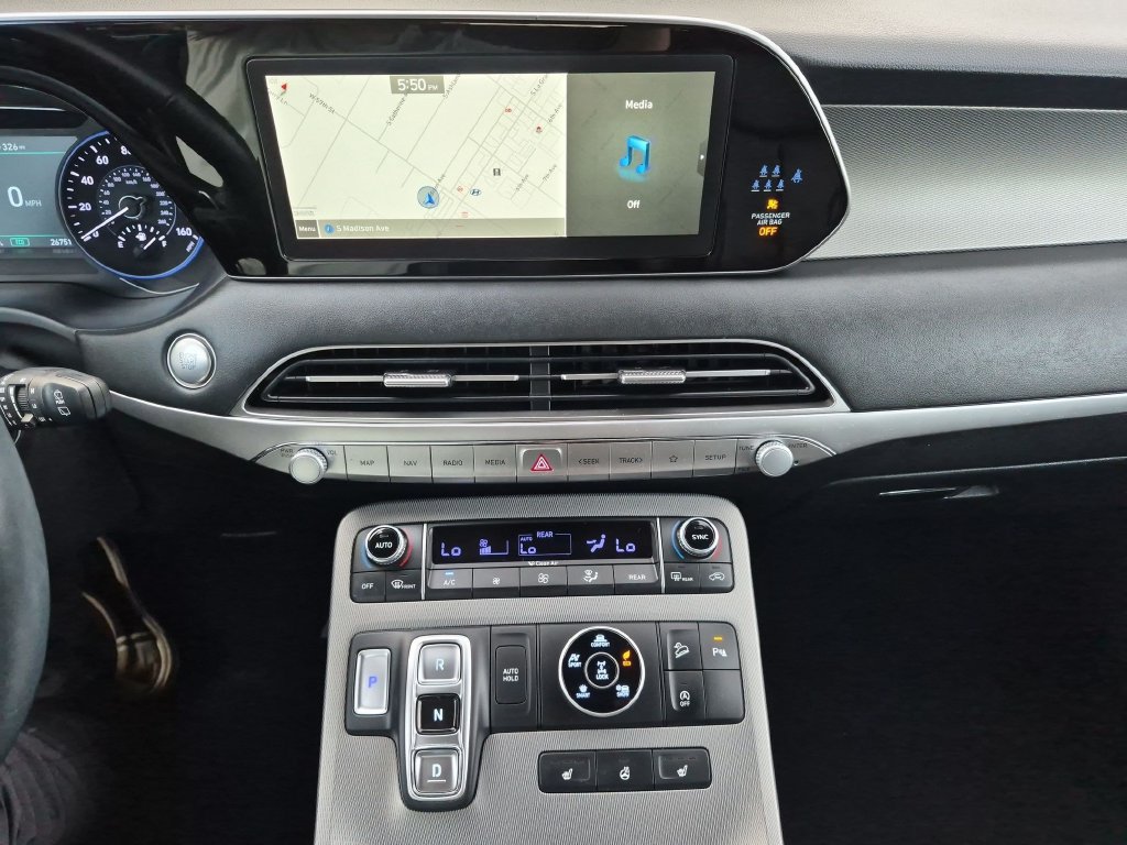 Used 2022 Hyundai Palisade SEL w/ Premium Package AWD/4WD image 18