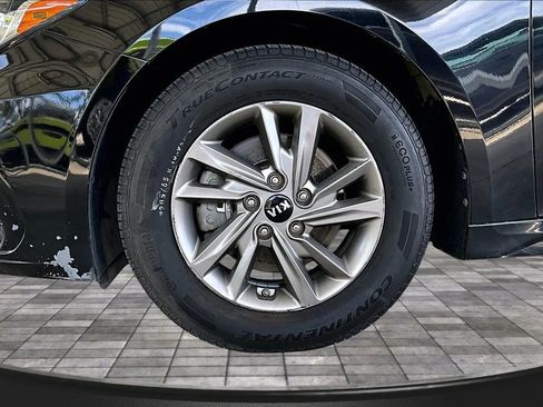 Used 2020 Kia Optima LX FWD image 30