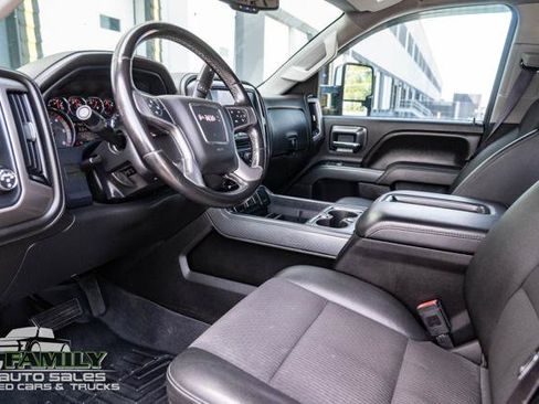 Used 2015 GMC Sierra 2500 SLE w/ All-Terrain HD Package AWD/4WD image 20