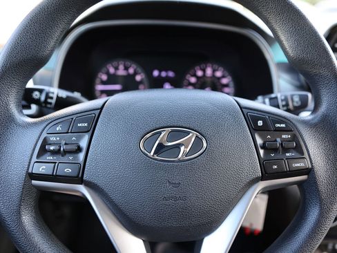 Used 2019 Hyundai Tucson SE AWD/4WD image 32