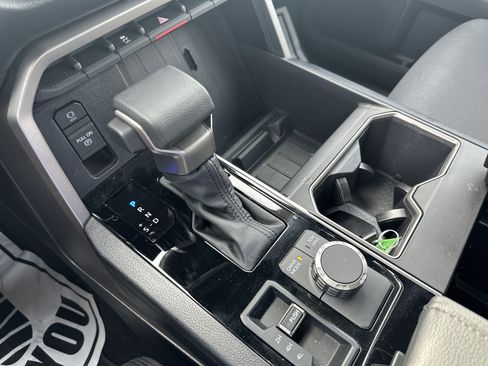 Used 2025 Toyota Tundra SR5 AWD/4WD image 23