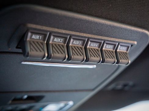 Used 2023 Ford F350 Platinum AWD/4WD image 27
