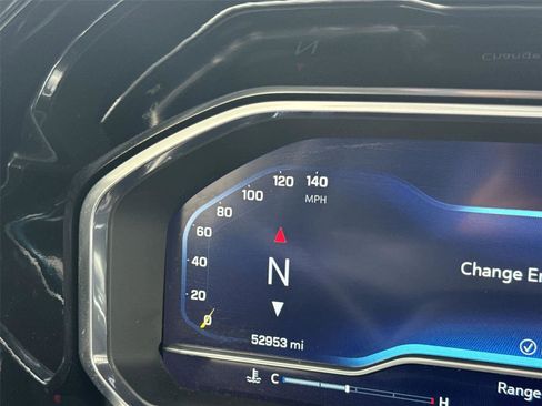 Used 2022 Chevrolet Silverado 1500 LT image 30