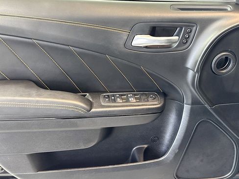 Used 2022 Dodge Charger Scat Pack image 17