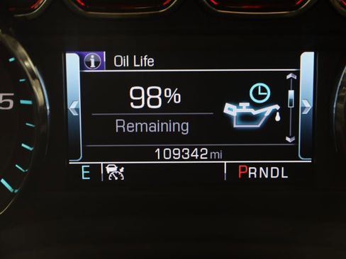 Used 2018 GMC Yukon SLT w/ HD Trailering Package AWD/4WD image 36