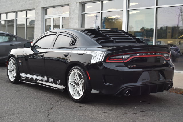 Used 2023 Dodge Charger Scat Pack w/ Plus Group RWD image 9