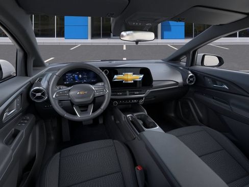 New 2026 Chevrolet Equinox EV LT FWD image 16