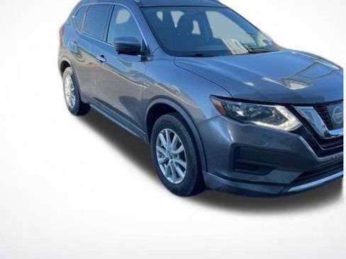 Used 2017 Nissan Rogue SV w/ SV Premium Package AWD/4WD image 1