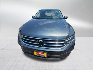 Used 2022 Volkswagen Tiguan SE w/ Panoramic Sunroof Package AWD/4WD video 2