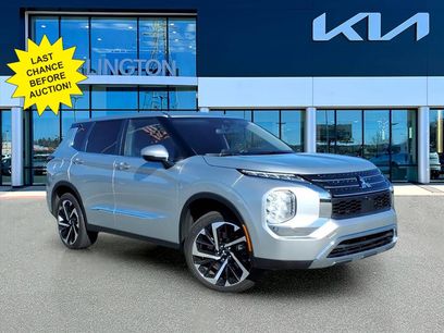 Used 2022 Mitsubishi Outlander ES