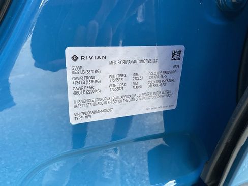 Used 2023 Rivian R1S Adventure AWD/4WD image 37