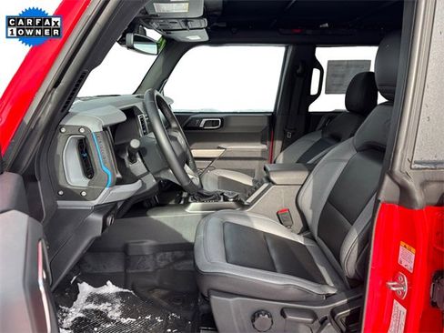 Used 2023 Ford Bronco Black Diamond image 9