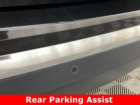 Certified 2018 Chevrolet Equinox LT image 11