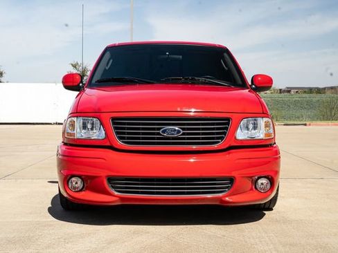 Used 2004 Ford F150 Lightning image 7