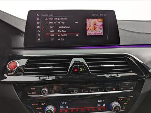 Used 2019 BMW M5 w/ Executive Package image 28