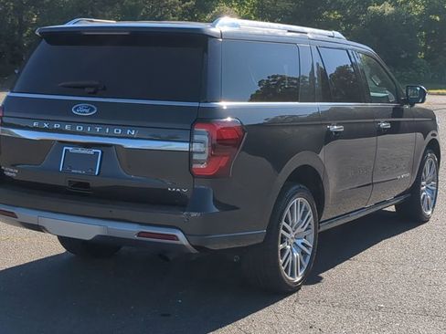 Certified 2023 Ford Expedition Max Platinum AWD/4WD image 4