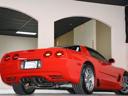 Used 2003 Chevrolet Corvette Z06 w/ Memory Package, 3 Drivers RWD image 85