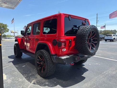 Used 2023 Jeep Wrangler Unlimited Rubicon w/ Dual Top Group AWD/4WD image 27
