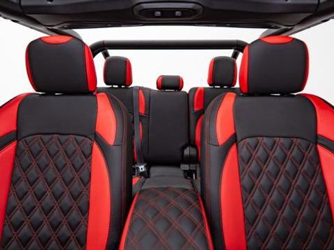 Used 2026 Jeep Gladiator Sport image 3