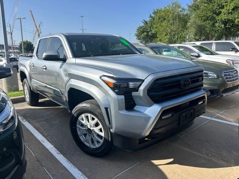 Used 2024 Toyota Tacoma SR5 AWD/4WD image 1