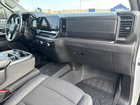 Certified 2025 GMC Sierra 2500 SLE w/ SLE Value Package; AWD/4WD image 37