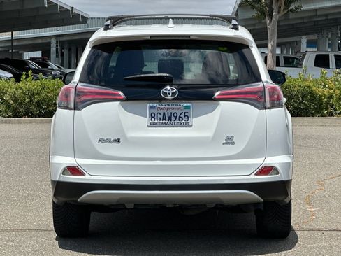 Used 2018 Toyota RAV4 SE w/ Power Extra Value Package AWD/4WD image 5