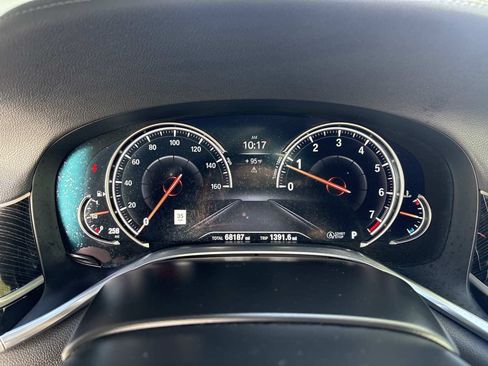 Used 2019 BMW 740i w/ M Sport Package RWD image 26