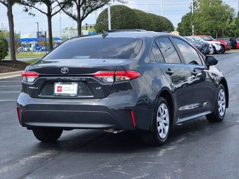 Certified 2025 Toyota Corolla LE FWD image 5