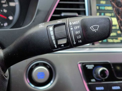 Used 2015 Hyundai Sonata Limited 2.0T image 27