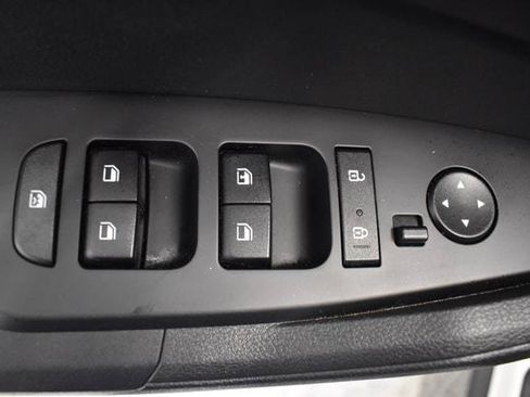 Used 2024 Kia Sportage LX AWD/4WD image 21