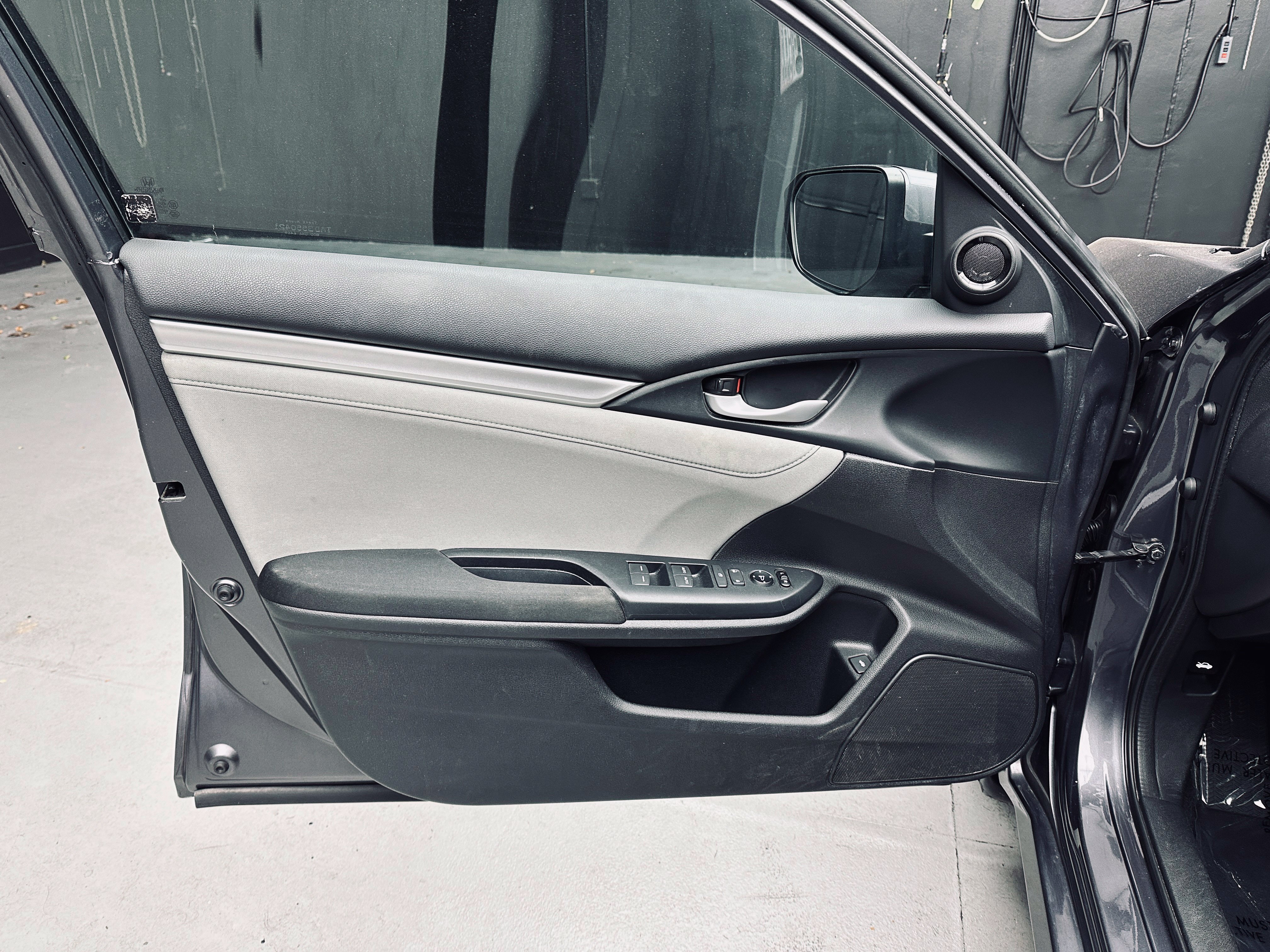 Used 2016 Honda Civic EX image 21