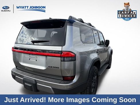 Used 2024 Lexus GX 550 image 10