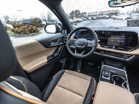 New 2026 Chevrolet Equinox ACTIV w/ Safety and Technology Package image 25