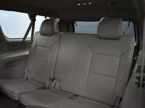 Used 2019 GMC Yukon XL Denali w/ Denali Ultimate Package image 29