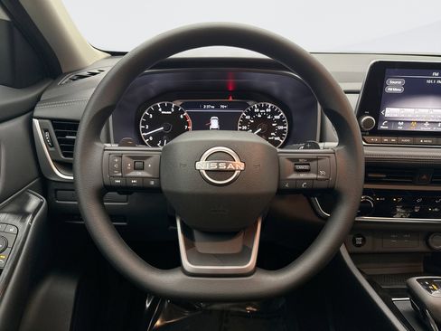 Used 2026 Nissan Rogue S image 12