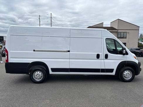 Used 2023 RAM ProMaster 3500 FWD image 6