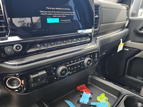 New 2026 Chevrolet Silverado 2500 ZR2 w/ LPO, Dark Essentials Package AWD/4WD image 28