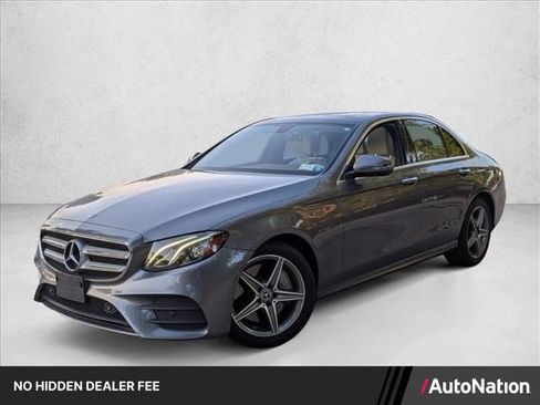 Used 2019 Mercedes-Benz E 300 4MATIC image 1