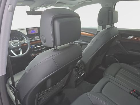 Certified 2023 Audi Q5 2.0T Premium w/ Convenience Package AWD/4WD image 12