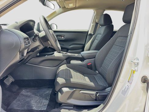 Certified 2026 Honda HR-V LX image 22