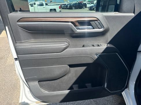 Used 2023 Chevrolet Silverado 1500 LT AWD/4WD image 13