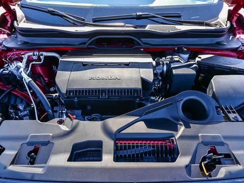 New 2025 Honda Pilot Touring image 12