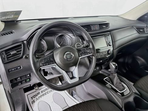 Used 2020 Nissan Rogue SV AWD/4WD image 9
