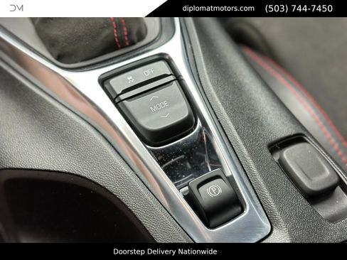 Used 2018 Chevrolet Camaro ZL1 image 25