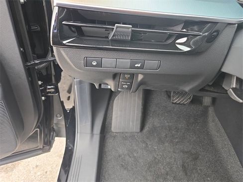 New 2026 Nissan Murano SL image 19