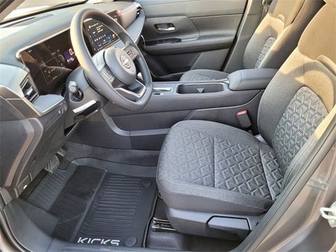 New 2026 Nissan Kicks SV image 9